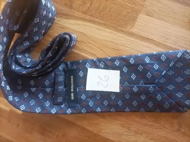 Corbata de hombre con rombos seda