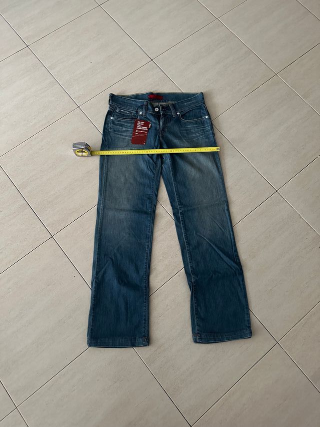 Vaqueros Levis