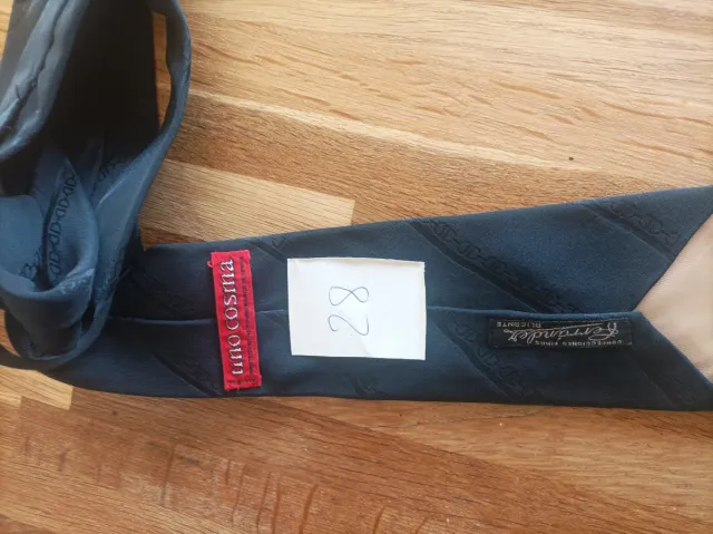 Corbata Negra con Diseño