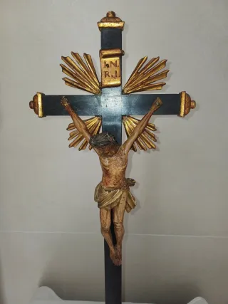 Antico Crocifisso da Altare in Legno