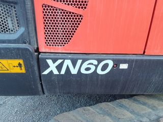 MINI EXCAVADORA GIRATORIA de 6.000 KG NUEVA.