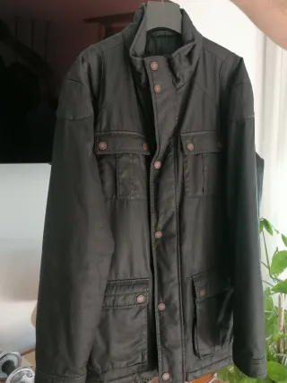 Parka de Invierno Verde Oliva con cinturon