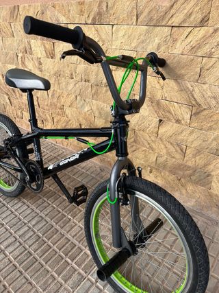 Bicicleta BMX Niño 20pulgadas  De 9 a 14 años