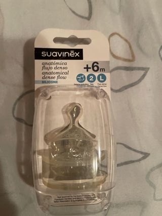 Biberones y tetinas NUK y Suavinex