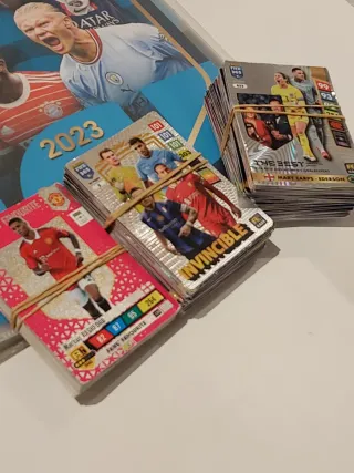 Álbum FIFA 365 Adrenalyn XL 2023