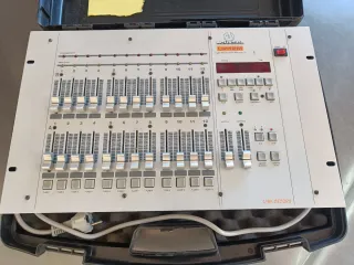 Acustica LM12M Light Mixer controller DMX