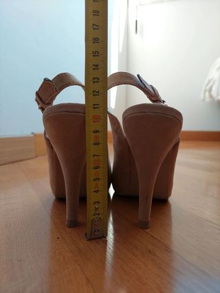 Scarpe décolleté con tacco beige 37