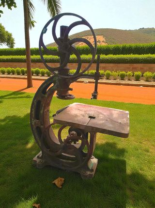 Sierra de cinta de carpintero de vapor