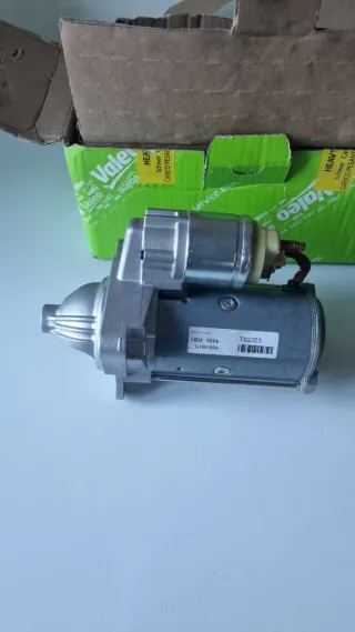 Motorino Avviamento Valeo 438202 Renault Nissan