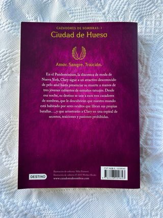 Ciudad de Hueso (nueva presentación): Cazadores...