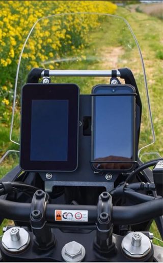 Soporte GPS Yamaha Tenere Cuentakilómetros