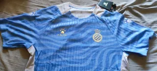 Camiseta y pantalón Kelme entrenamiento RCDE 25-26