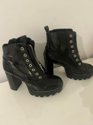 Botines Zaira cremallera y plataforma