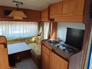 Caravana Moncayo Prisma 400 SL