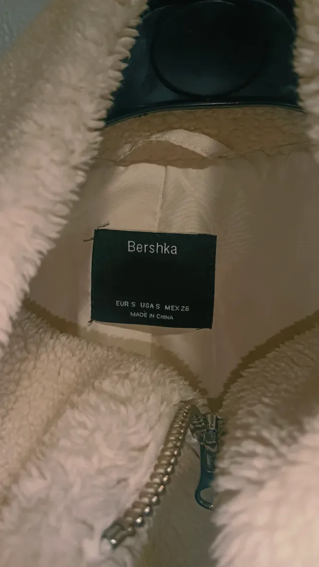 Cazadora borrego blanca