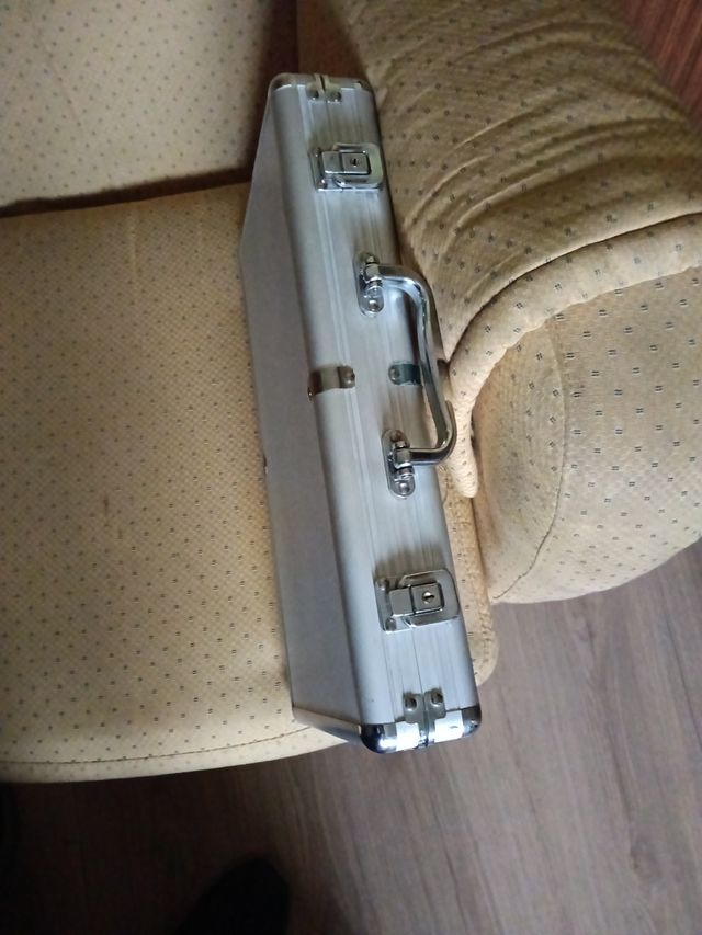 Maletín de póker profesional