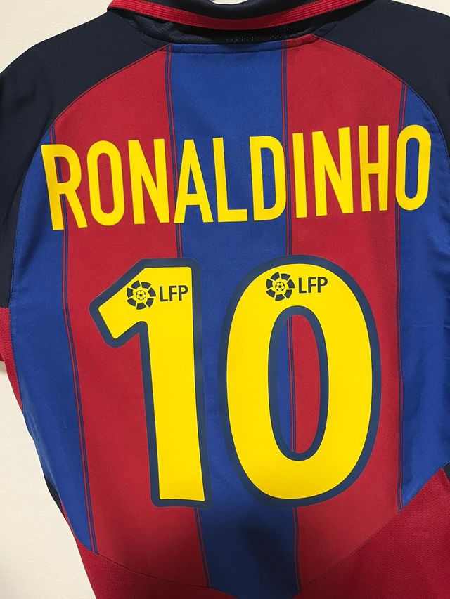 Camiseta Fútbol Ronaldinho 10 FC Barcelona 03-04