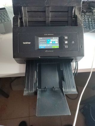 Scanner Brother ADS-2600We Nero
