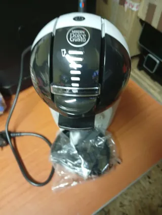 Cafetera Dolce Gusto Mini Me DeLonghi