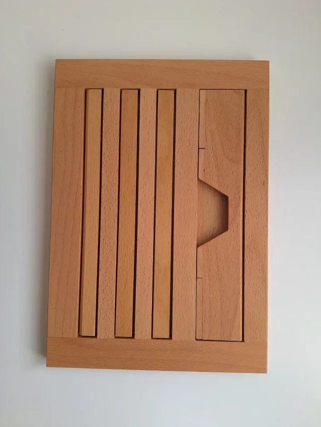 Atril de madera para libros o apuntes