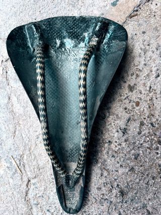 Sillín Tune maratohn 109g