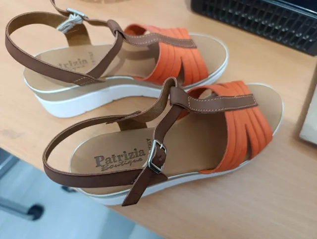 Sandalias Patricia Mujer Marrón y Naranja