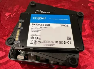 MiniPC Intel NUC7CJYH - 16GB RAM, 240GB SSD