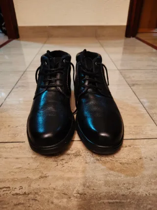 Botas de piel negras talla 42