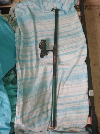 Caña de pescar grande