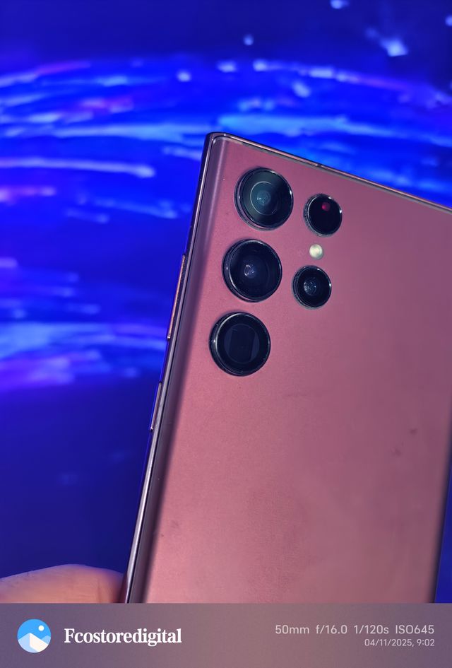 Samsung S22 Ultra 256GB - Como Nuevo - Garantía