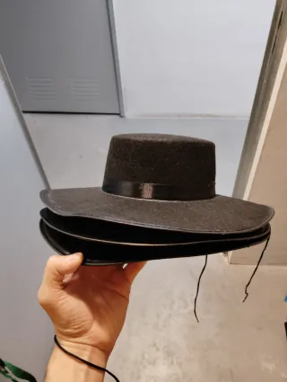Sombrero de disfraz negro y gris