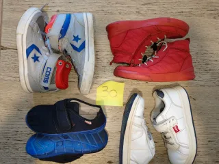 Lotto 4 scarpe bambino nr 30