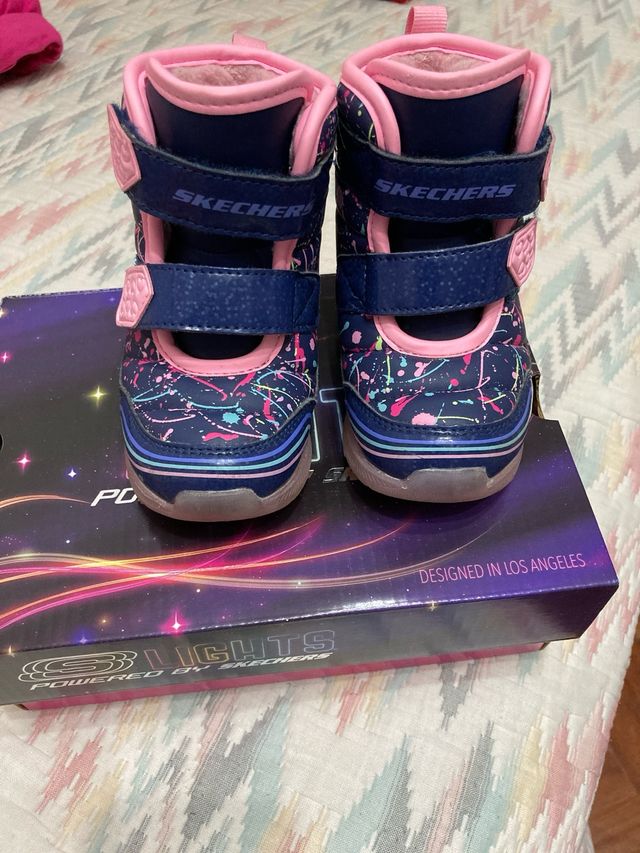Botas Skechers Lights Niña Talla 22