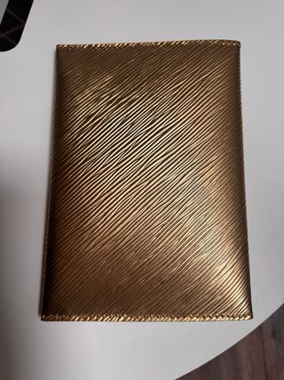 Pochette Louis Vuitton Epi Piel Dorada