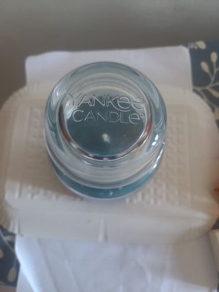 Candela Yankee Candle Beach Escape 411g