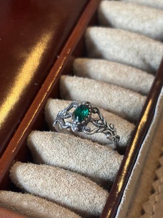 Anillo vintage Estilo Victoriano · Plata de ley