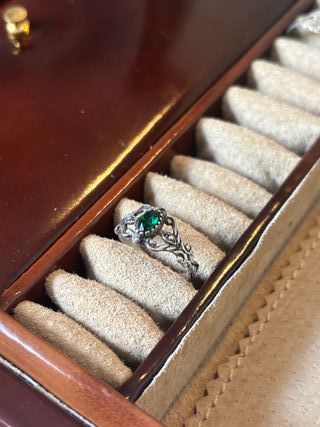 Anillo vintage Estilo Victoriano · Plata de ley