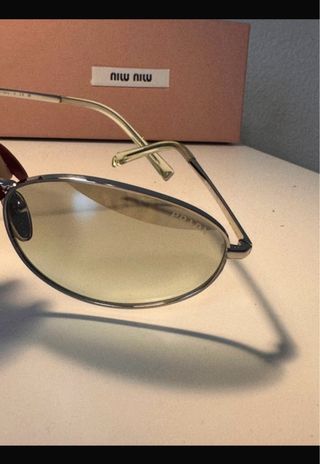 Gafas de sol Prada plateadas y verdes