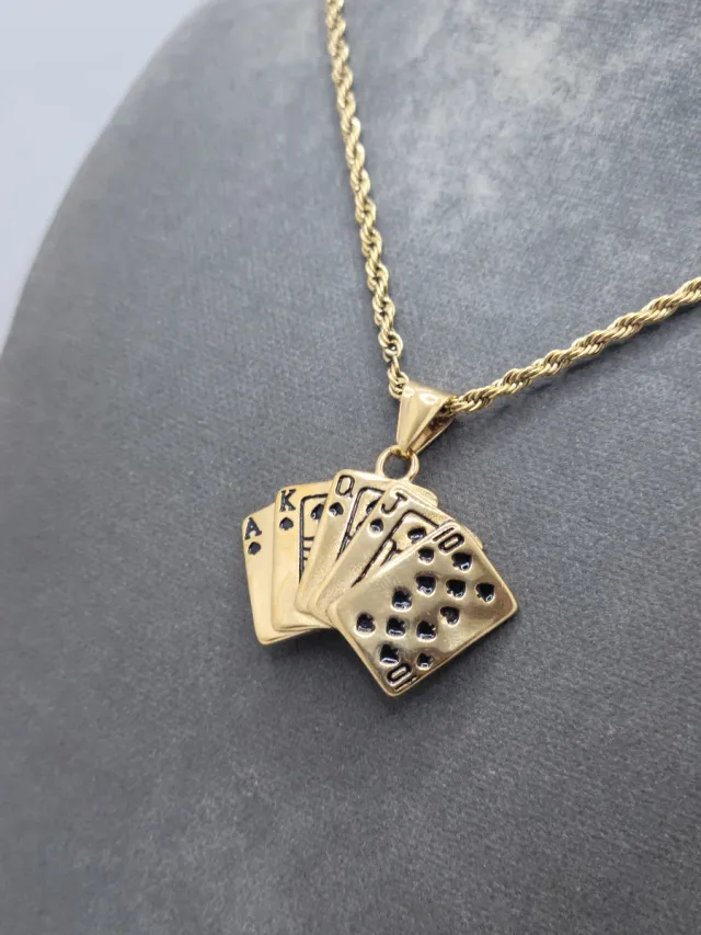 Colgante de cartas de póker dorado