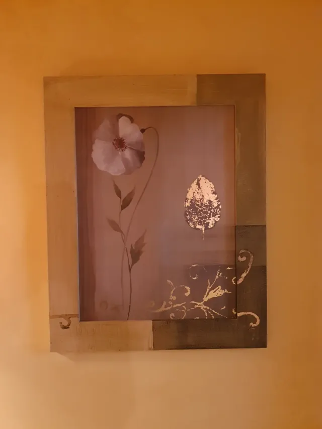 Cuadro decorativo flor y hoja.