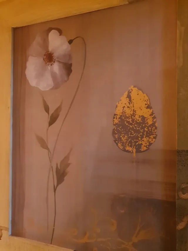 Cuadro decorativo flor y hoja.