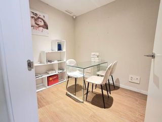 Local comercial en venta en Picassent