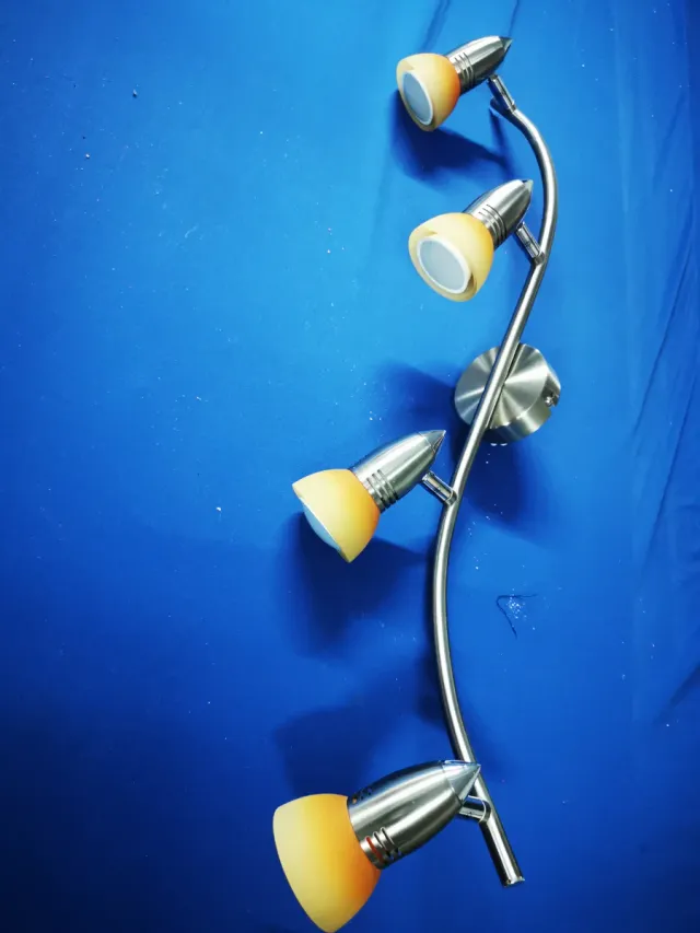 Lámpara de pared moderna 4 focos