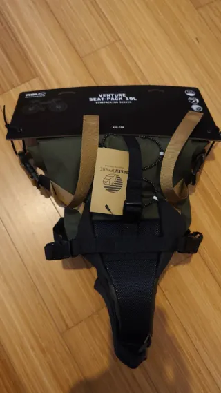 Borsa sottosella bikepacking 10L verde