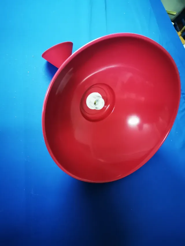 Lámpara colgante roja metálica