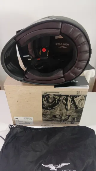Moto Guzzi V85TT CASCO INTEGRAL VINTAGE TALLA L