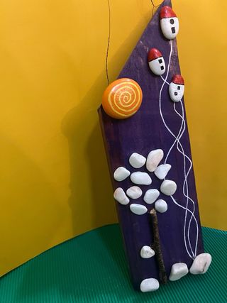 Quadro decorativo casa nas nuvens