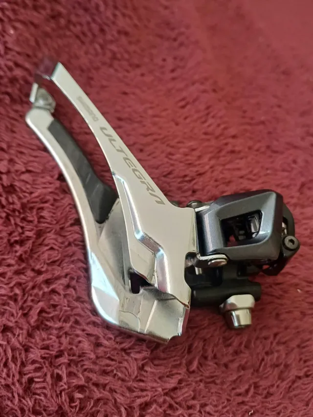 Shimano Ultegra R8000 -Desviador-