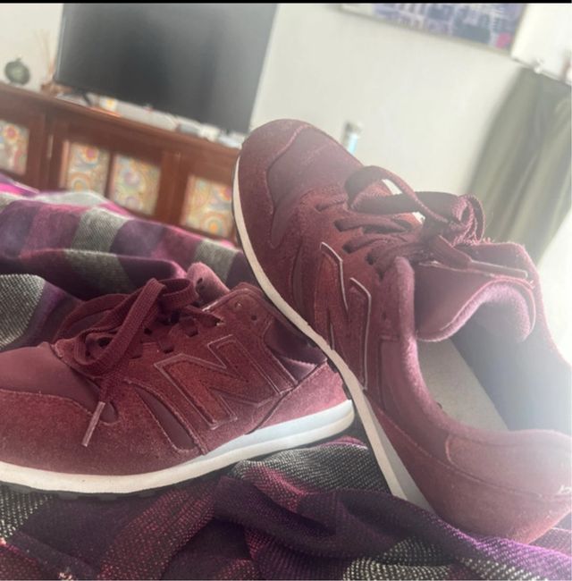 Deportivas New Balance burdeos