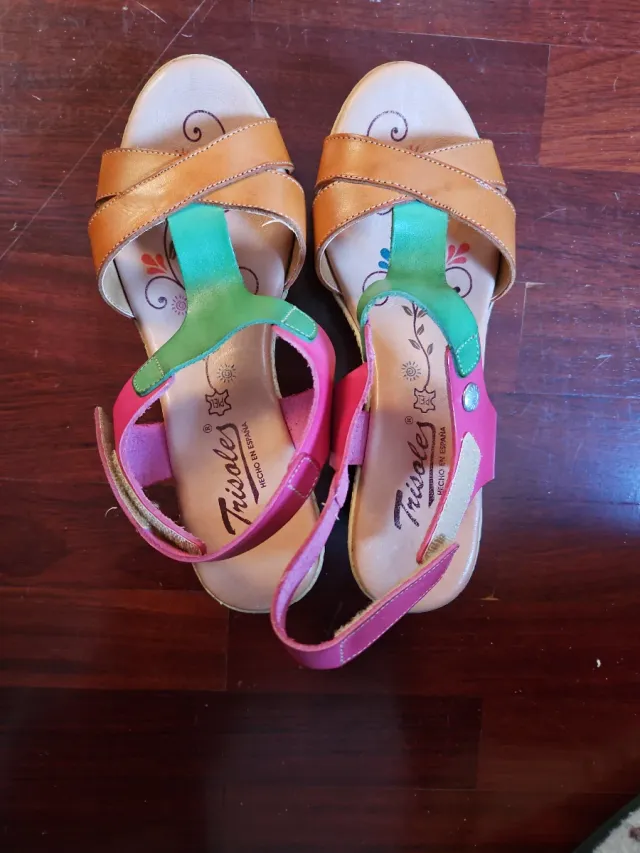 Sandalias Trisoles Piel Marrón y Rosa